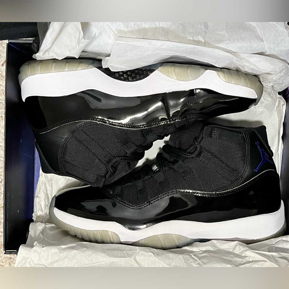Nike Air Jordan XI Space Jam Sneakers